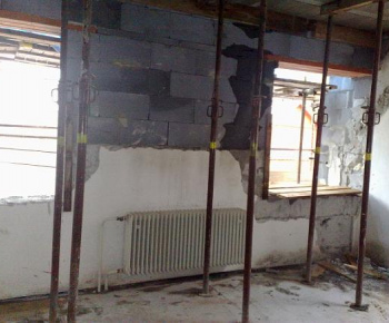 Zaujímavosti / Prestavba Obecného úradu - 2. časť - foto