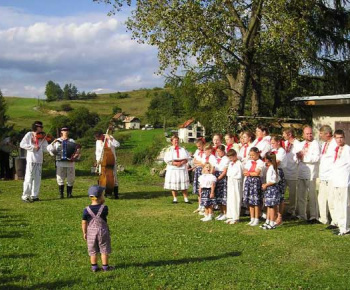 Kultúra / Kultúra - skupina Košarinka - foto