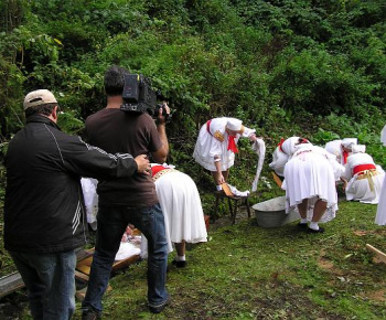Kultúra / Folklórna skupina Košarinka v TV Košice - foto